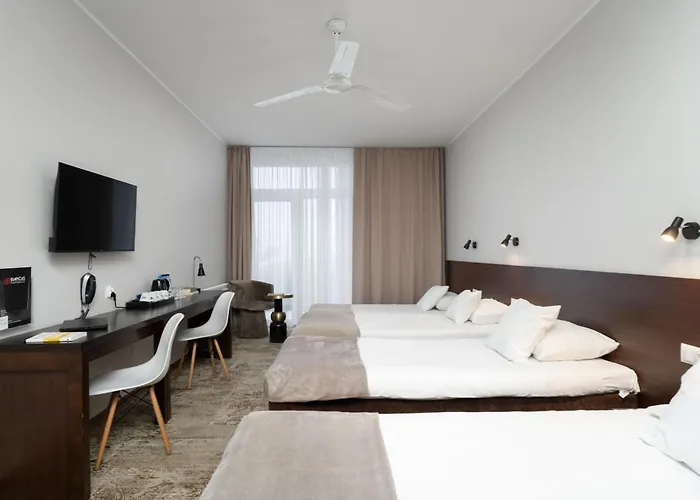 Отель Biancas 2*